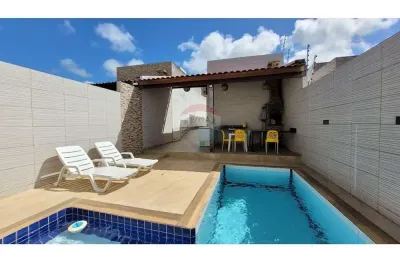 Casa com 2 quartos à venda no carapibus, conde , 180 m2 por r$ 245.000