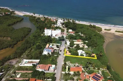 Viva o luxo exclusivo, o sossego da natureza e a energia da vida à beira-mar - uma obra prima da arquitetura