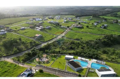 Terreno no conde: espaçoso e acessível! em condominio fechado segurança 24 horas no manaain country residence.