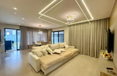 Belíssima casa 3 dormitórios mais escritório sendo 3 suites, vaga para 4 carros, condomínio completo em estrutura e lazer, perto de tudo que você precisa