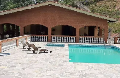 Belíssima chácara à venda em campo limpo paulista:estância são paulo,16.239m²,com 4 dormitórios(sendo 2 suítes)piscina e 5 tanques com paixes.