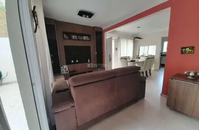 Casa no condomínio vintage, com 3 quartos, engordadouro - jundiaí