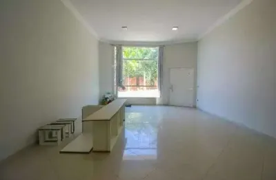 Casa no condomínio portal da colina para locação 500m², 3 suítes e 8 vagas em jundiaí/sp