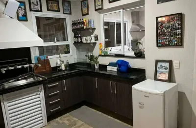 Lindo sobrado com piscina em condomínio. medeiros, jundiaí-sp