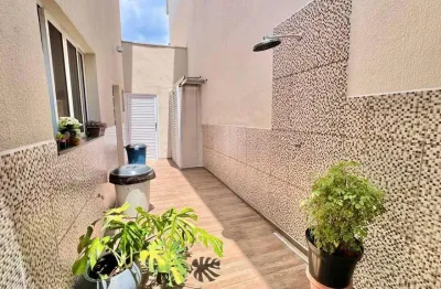 Excelente sobrado com 3 dormitórios, sala 2 ambientes, cozinha, área goumet, imóvel rico em móveis planejados, 146m2, localizado em condomínio no bairro medeiros, jundiaí-sp.  aceita permuta por apart