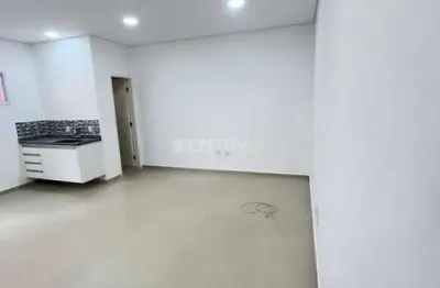 Sala (acesso por escada) p alugar 30m² no centro de jundiaí | 1 vaga | r$ 1.450/mês