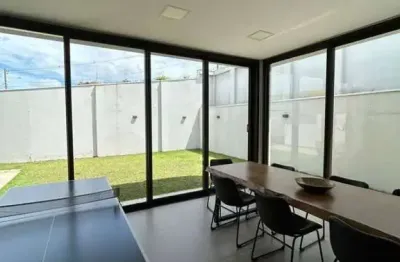 Casa à venda no condomínio bosque do horto/ jundiaí.área total:483m²,útil:305m², 3 suítes,4 vagas e espaço gourmet.