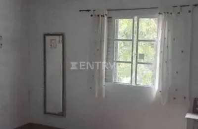 Casa à venda na Avenida Angela Leardini Padovan, Santa Clara, Jundiaí