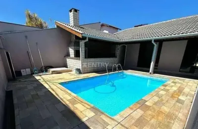 Ampla casa térrea de 271m² com 4 dormitórios (1 suíte) no eloy chaves – venda ou locação