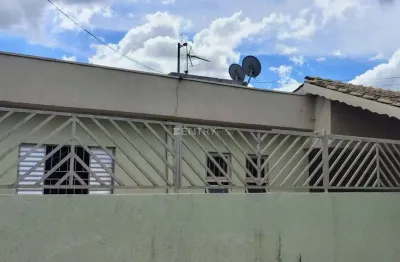 Casa para locação ou venda com edícula em campo limpo paulista