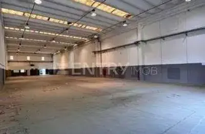 Galpão / Depósito para alugar no Condomínio Logístico - JAMEC/ útil: 847,22 m²