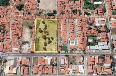 Terreno à venda no Edson Queiroz, Fortaleza 
