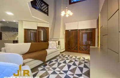 Sobrado/ duplex 3 dormitórios à venda no bairro centro com 230 m² de área privativa - 2 vagas de garagem
