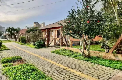 Casa 6 dormitórios à venda no bairro centro com 200 m² de área privativa - 2 vagas de garagem