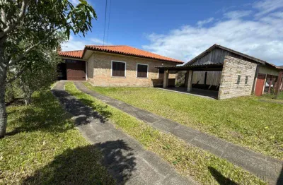 Casa 4 dormitórios à venda no bairro centro com 160 m² de área privativa - 2 vagas de garagem