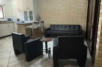 Sobrado/ duplex 3 dormitórios à venda no bairro centro com 85 m² de área privativa - 2 vagas de garagem