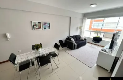 Apartamento 30m da avenida da igreja sendo 02 dormitórios e 01 suíte