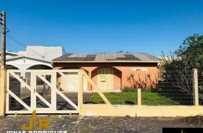 Casa com 3 quartos à venda na Rua Heitor Luiz Da Silva, 134, Centro, Tramandaí