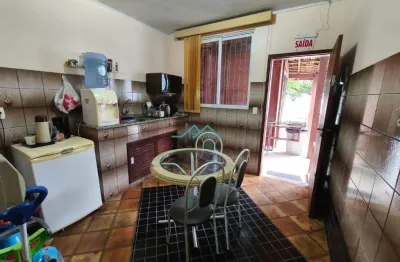 Casa à venda em florianópolis, balneário, com 2 quartos, com 275.8 m²