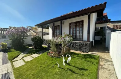 Casa com 4 quartos à venda na rua thiago da fonseca, 441, capoeiras, florianópolis por r$ 957.000