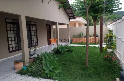 Casa com 4 quartos à venda na rua acary margarida, 124, canasvieiras, florianópolis por r$ 1.380.000