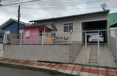 Casa com 3 quartos à venda na rua santarém, 300, forquilhas, são josé por r$ 483.000