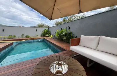 Casa com 3 quartos à venda na avenida wilson castelo branco, 138, deltaville, biguaçu por r$ 2.650.000