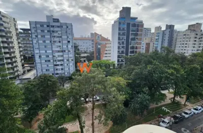 Apartamento com 3 quartos para alugar na praça olívio amorim, 112, centro, florianópolis por r$ 6.000
