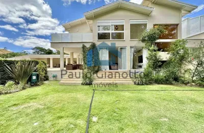 Mansão c/ porteira fechada, gourmet, piscina e beach tennis!