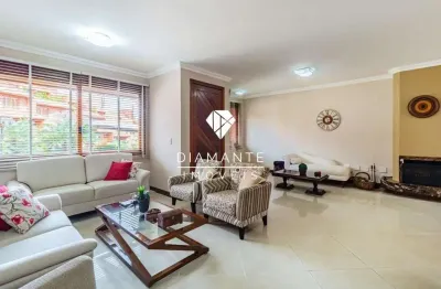 Casa em condomínio fechado com 3 quartos à venda na avenida cai, cristal, porto alegre por r$ 1.390.000