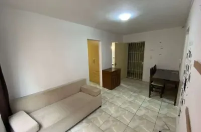 Apartamento com 1 quarto à venda na rua marechal hermes, camaquã, porto alegre por r$ 138.000
