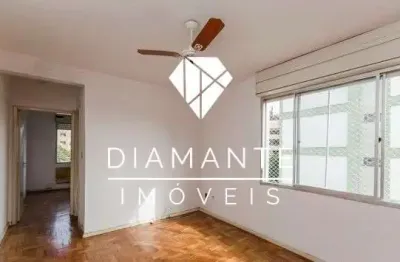 Apartamento com 1 quarto à venda na rua doutor barcelos, tristeza, porto alegre por r$ 174.900