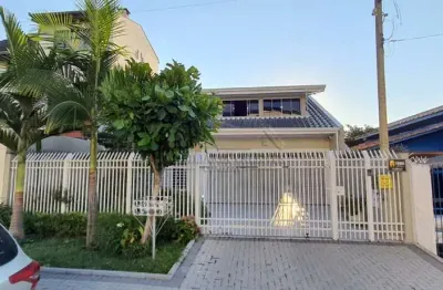 Casa com 4 quartos à venda na rua dom orione, 964, santa quitéria, curitiba por r$ 1.389.900