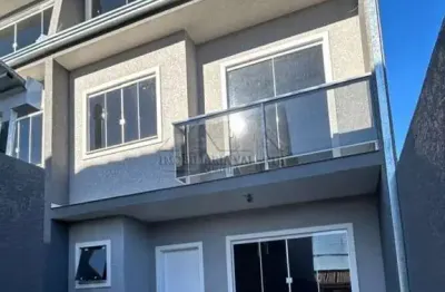 Casa com 3 quartos à venda na rua berta klemtz, 97, fazendinha, curitiba, 127 m2 por r$ 685.000
