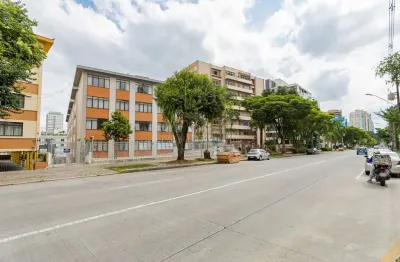 Apartamento com 3 quartos à venda na avenida iguaçu, água verde, curitiba por r$ 420.000