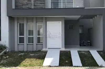 Casa com 3 quartos à venda na rua ângelo tozim, campo de santana, curitiba, 121 m2 por r$ 670.000