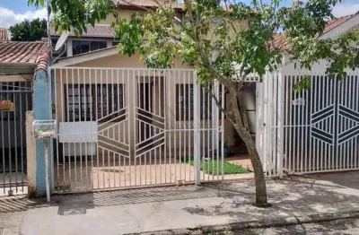 Casa com 3 quartos à venda na Rua Marcos Antônio Malucelli, Cidade Industrial, Curitiba por R$ 550.000