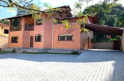 Casa com 5 dormitórios à venda, 285 m² por r$ 1.530.000,00 - anita garibaldi - joinville/sc