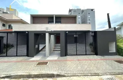 Casa em condomínio fechado com 3 quartos à venda no Santo Antônio, Joinville 