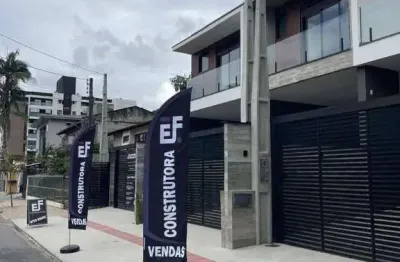 Casa com 3 dormitórios à venda, 202 m² por r$ 1.430.000,00 - anita garibaldi - joinville/sc