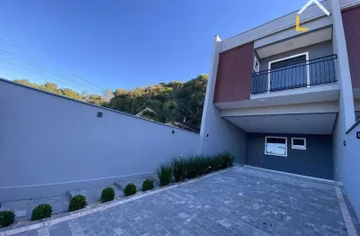 Casa em condomínio fechado com 3 quartos à venda no São Marcos, Joinville 