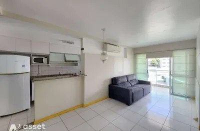 Asset imóveis aluga apartamento com varanda e 2 quartos (1suíte), 75m², por r$ 3.500, em charitas - niterói/rj