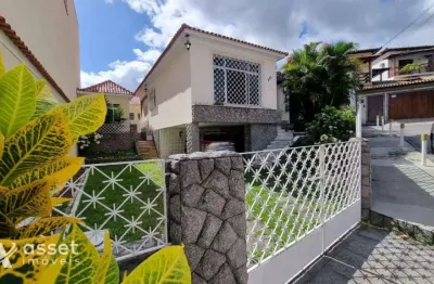 Asset imóveis vende casa com 3 quartos, sendo 1 suíte, por r$ 550.000 - porto novo - são gonçalo/rj
