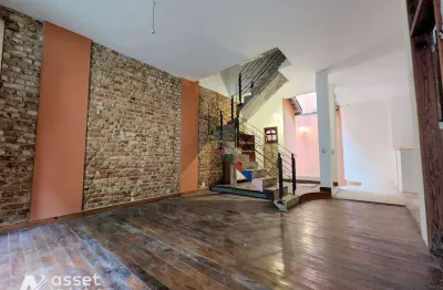 Asset imóveis vende casa triplex com varanda e 4 quartos, 240m², por r$ 790.000 - ingá - niterói/rj