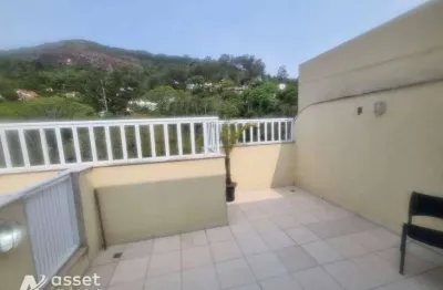 Asset imóveis vende cobertura linear com 3 quartos (1suíte), 97m², por r$ 580.000 - itaipu - niterói/rj
