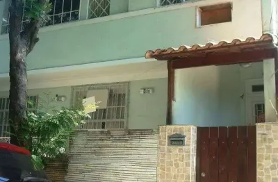 Asset imóveis vende sobrado com 5 quartos (1suíte) por r$ 580.000 - centro - niterói/rj