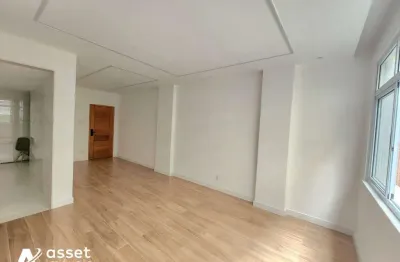 Asset imóveis vende apartamento reformado com 3 quartos (1suíte), 102m², por r$ 1.032.000 - icaraí - niterói/rj