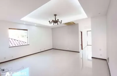 Asset imóveis vende casa com 4 dormitórios (2suítes), 173m², por r$ 800.000 - são francisco - niterói/rj
