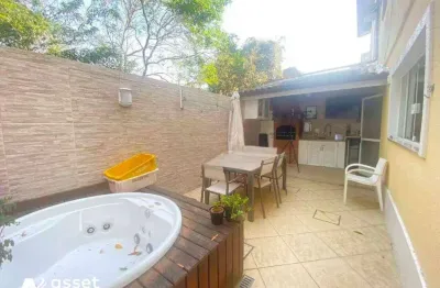 Asset imóveis vende casa triplex com 3 quartos (1suíte), 148m², por r$ 500.000 - badu - niterói/rj