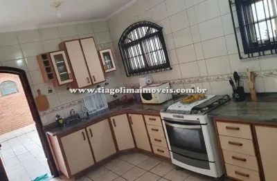 Aluguel por diária para locação em caraguatatuba, martim de sá, 2 dormitórios, 2 banheiros, 5 vagas